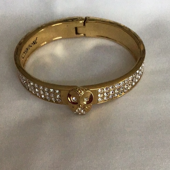 Betsey Johnson Jewelry - Bracelet Betsey Johnson Jewelry - Bracelet